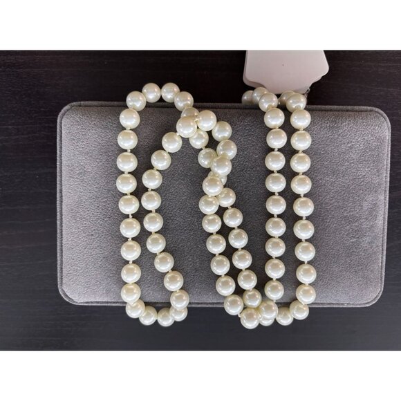 Elegant Faux Pearl Necklace With Lobster Clasp Closure 60-Inch Strand Classic Wh - Picture 7 of 7